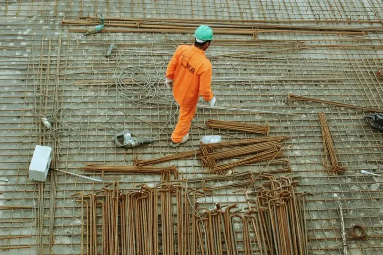 Learn how Behavioral Safety and Human and Organizational Performance (HOP) can complement each other and improve your safety culture and safety performance.